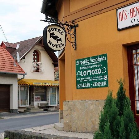 Soerpatika Vendeghaz Otel Badacsonytomaj Dış mekan fotoğraf